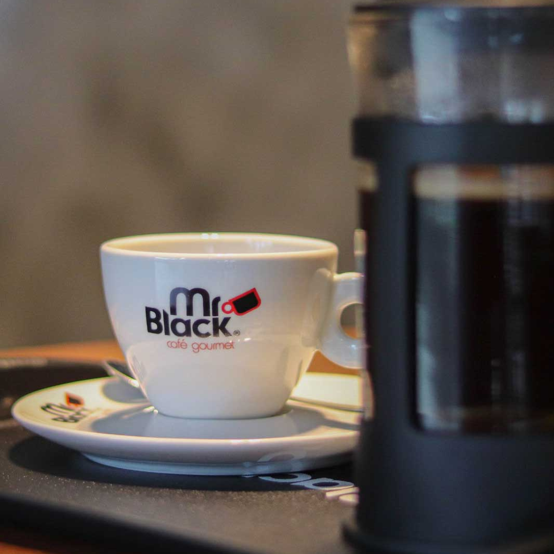 Cafeteria Mr. Black Cafe