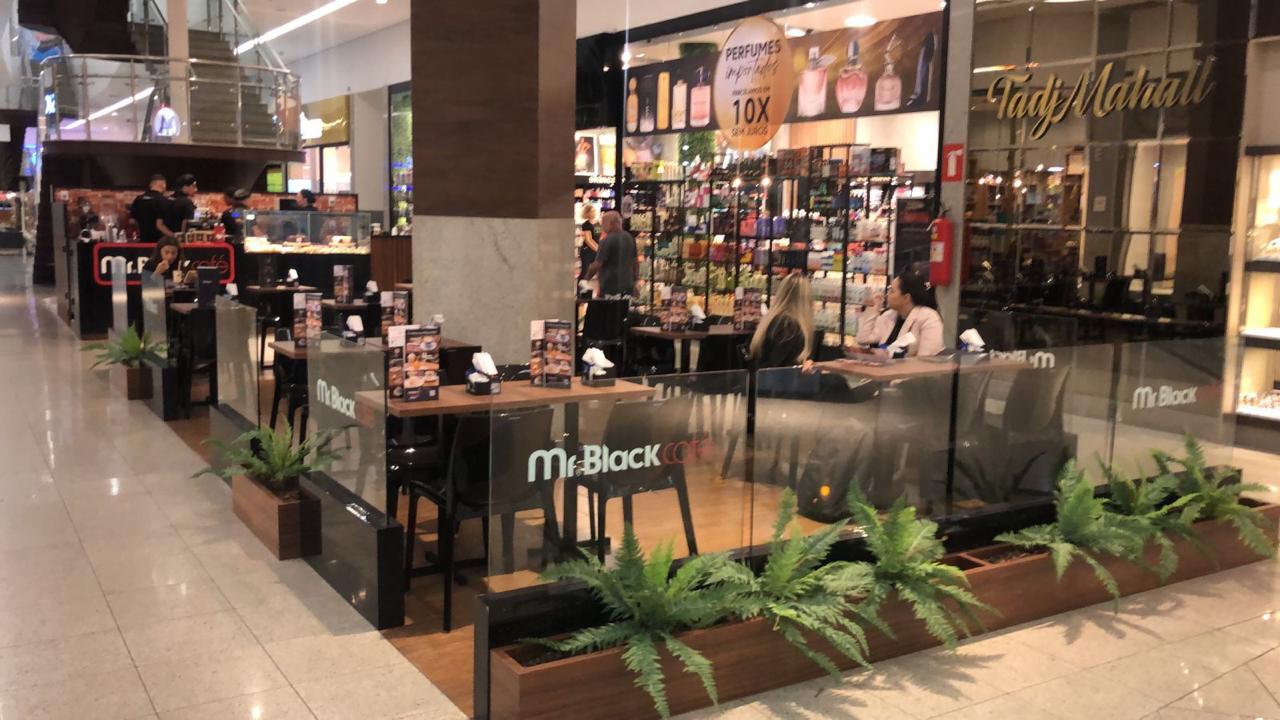 Mr. Black Café